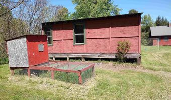 28 Cedar Ln, Cambridge, VT 05464