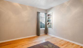 1820 Orchard St, Santa Rosa, CA 95404