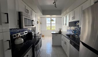 18011 Biscayne Blvd 805, Aventura, FL 33160