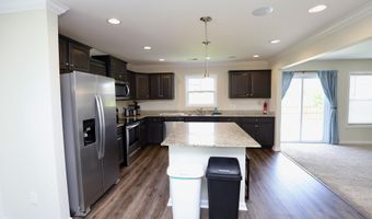 17 Carriagebrook Cir, Camden, SC 29020