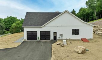 40 Christian Hill Rd, Amherst, NH 03031