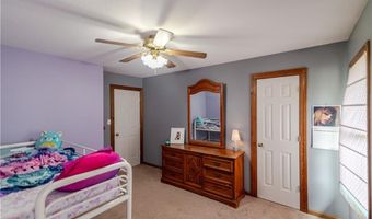 1502 Brookdale Dr, Atchison, KS 66002