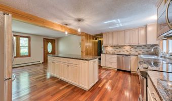108 Federal Rd, Chaplin, CT 06235