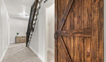 5306 Hillcrest Dr, Allenton, WI 53002