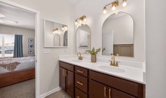 2113 NW Linwood Ct, Ankeny, IA 50023