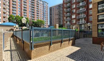 3835 9TH St N 901E, Arlington, VA 22203
