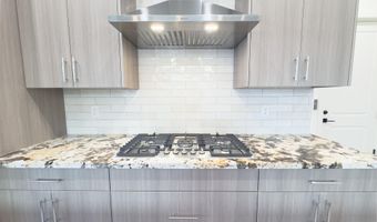 1 EASY St 3, Carefree, AZ 85377