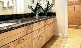 7829 Bermuda Dunes Ave, Las Vegas, NV 89113