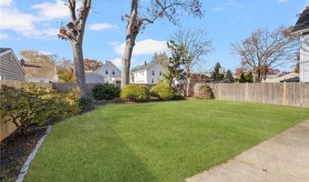 122 Elder St, Lincoln, RI 02865