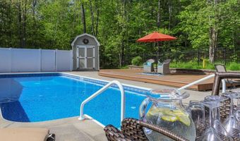 5 Heidi Ln, Bow, NH 03304