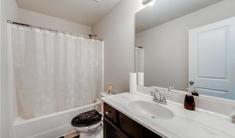 4072 Elsdon Dr, Austell, GA 30106