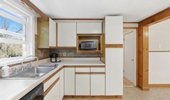 123 Wilson Ave, Athol, MA 01331