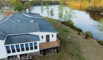 7460 N Hatch Pkwy, Baxley, GA 31513