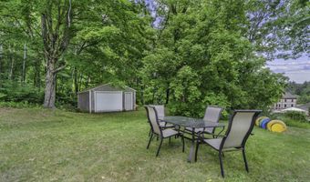 45 Concord St, Belmont, NH 03220