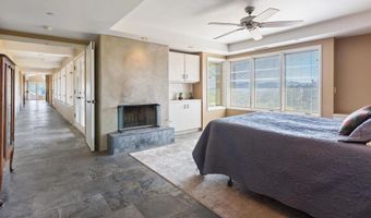 27615 Alps Ln, Escondido, CA 92026