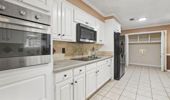 106 Fern Valley Rd, Brandon, MS 39042