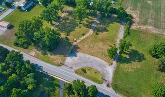 941 E Maumee St, Angola, IN 46703
