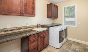 3308 N Acre Ln, Boise, ID 83704