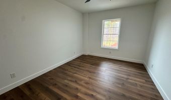 18 Somerset Dr, Appomattox, VA 24522