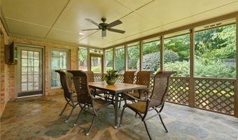 965 Knoll Crest Ct, Alpharetta, GA 30004