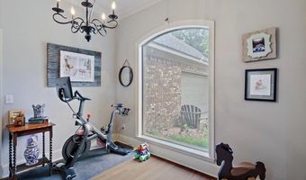 318 Towne St, Brandon, MS 39042