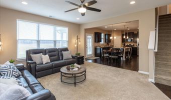8016 Apalachee Dr, Indianapolis, IN 46217