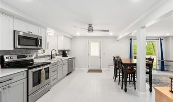 4720 S County Trl, Charlestown, RI 02813