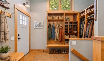 2594 Star Ridge Rd, Bozeman, MT 59715