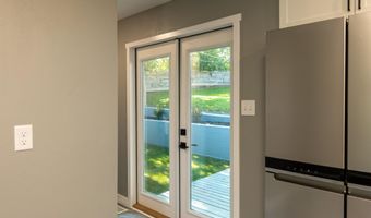 1106 Omaha St, Belle Fourche, SD 57717