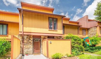 118 Colony Dr, Arden, NC 28704
