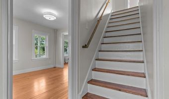 11 Taft St, Coventry, RI 02816