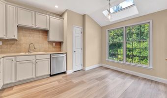 40 CALEB Ln, Princeton, NJ 08540