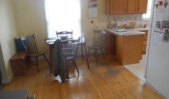 201 W Spruce St, Abbotsford, WI 54405