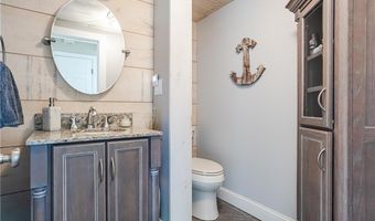 57 Warren Ave, Middletown, RI 02842
