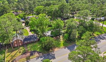 1812 Dawson Rd, Albany, GA 31707