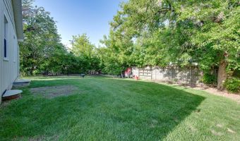 111 E Magnolia St, Arlington Heights, IL 60005