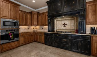 107 Colonel Burt Dr, Benton, LA 71006
