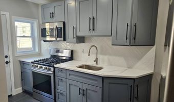 4731 VISTA St, Philadelphia, PA 19136