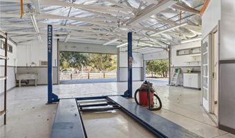 9130 Old Stage, Agua Dulce, CA 91390