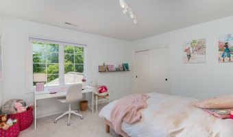 6694 Sandy Shores Dr, Miami, OH 45140