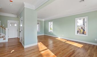 3 Williams Ave, Amityville, NY 11701