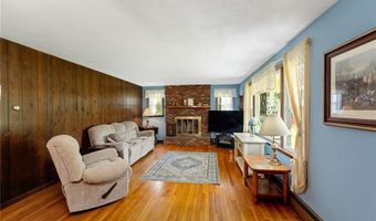 329 Hog House Hill Rd, Exeter, RI 02822