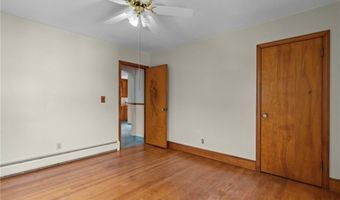 10 Prospect St, Bristol, RI 02809