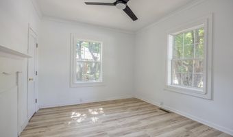 822 Chesnut St, Camden, SC 29020