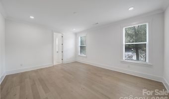 1016 Rockway Dr, Charlotte, NC 28205