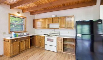 20 Winklemans Pt, Antrim, NH 03440