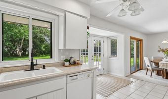 1405 Nile Kinnick Dr S, Adel, IA 50003