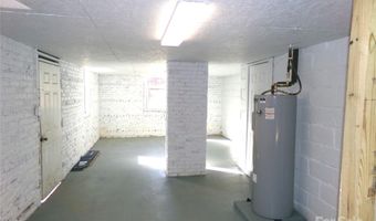 1126 Pee Dee Ave, Albemarle, NC 28001