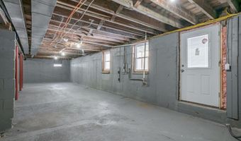 437 Chester Rd, Auburn, NH 03032