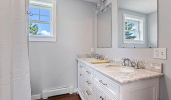 37 Trolly Farm Way, Falmouth, ME 04105
